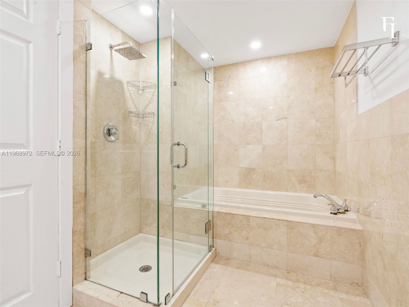 VILLA ISABELLA CONDO - Residential