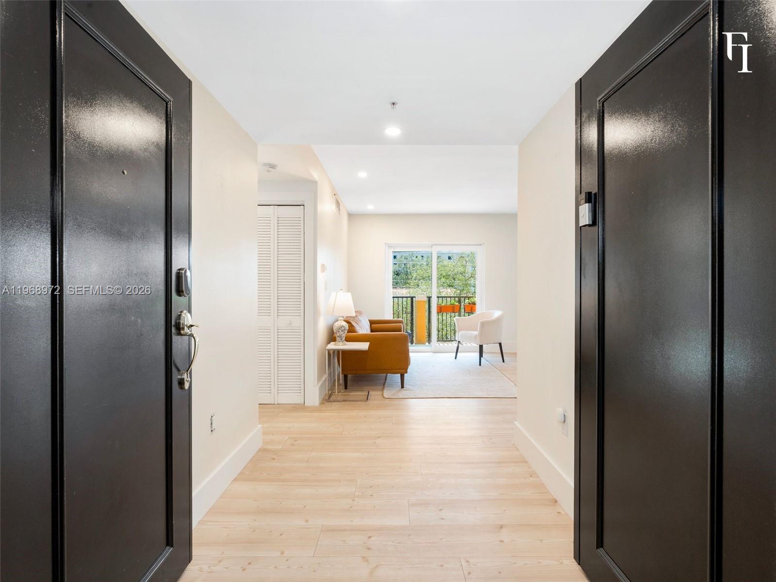 VILLA ISABELLA CONDO - Residential