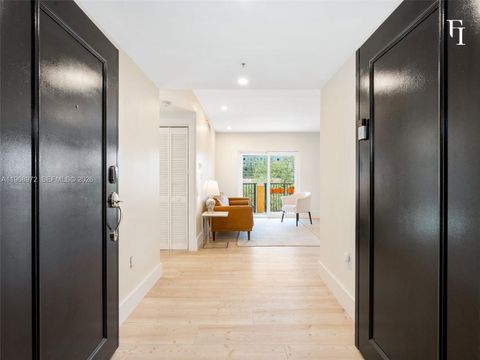 Photo of 322 Madeira Ave #401, Coral Gables, FL 33134 (MLS # A11968972)