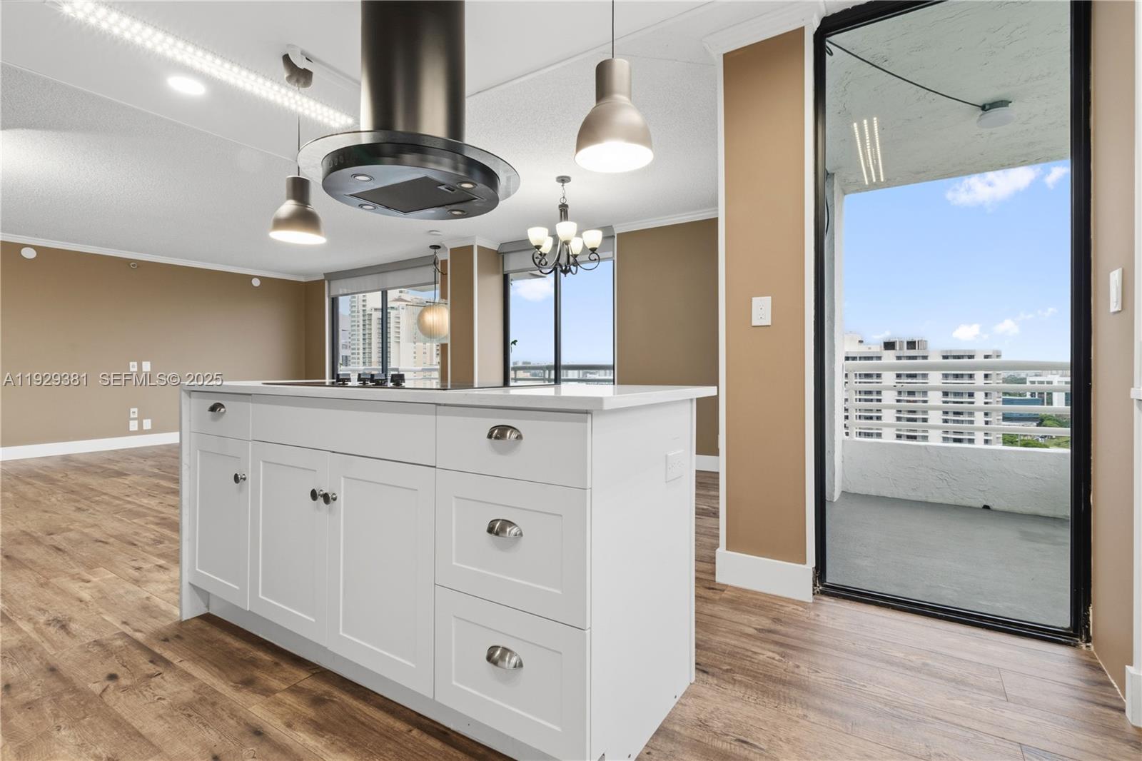 PARC CENTRAL AVENTURA EAS - Residential