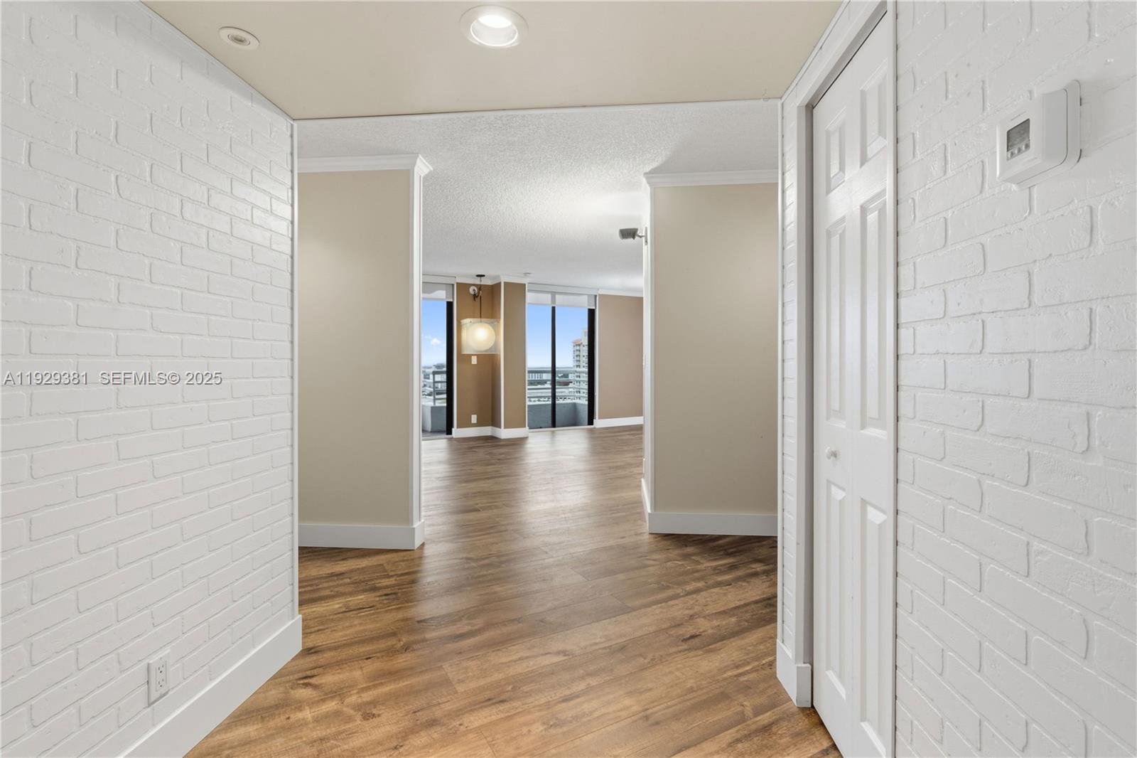 PARC CENTRAL AVENTURA EAS - Residential