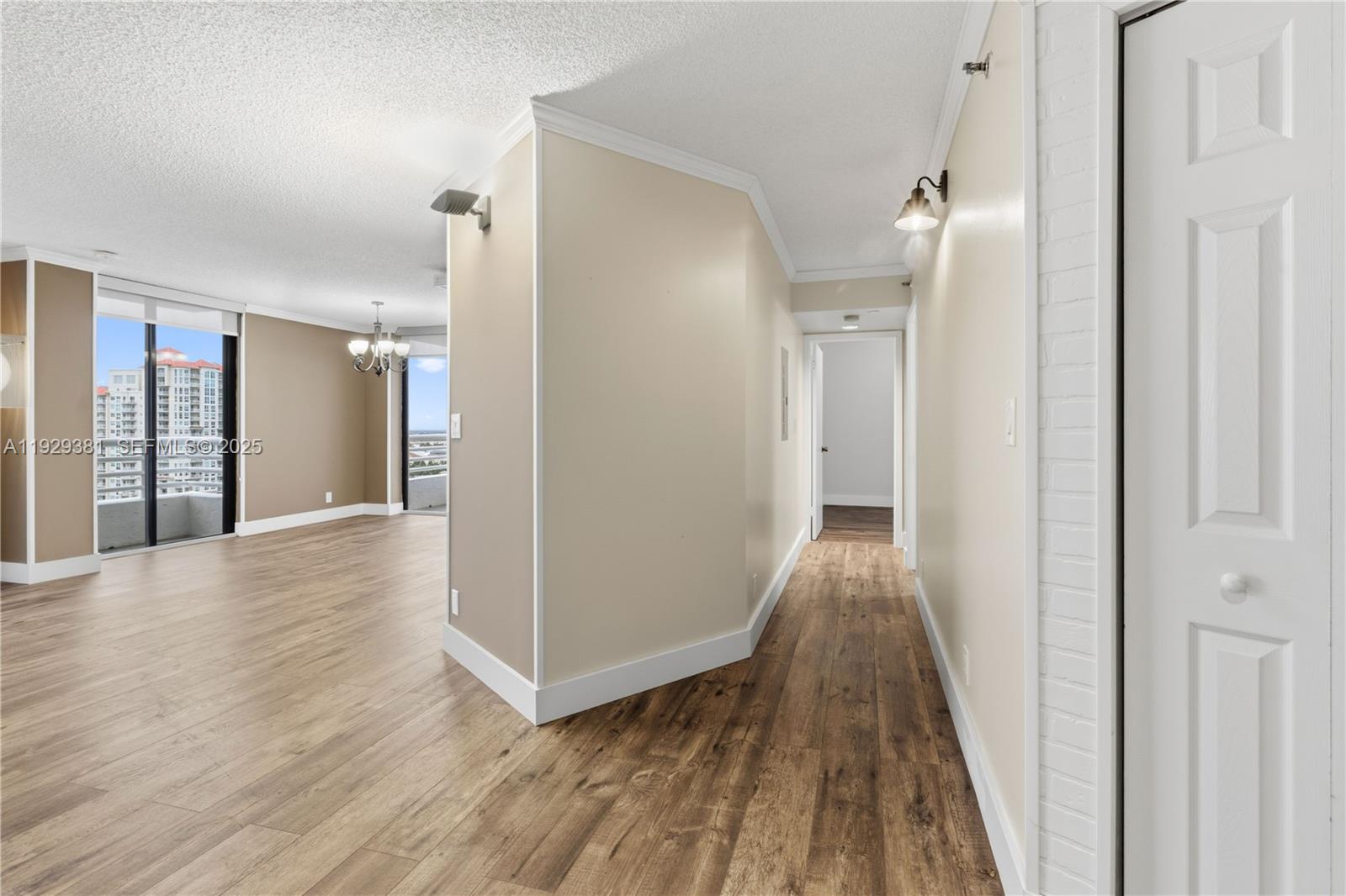 PARC CENTRAL AVENTURA EAS - Residential