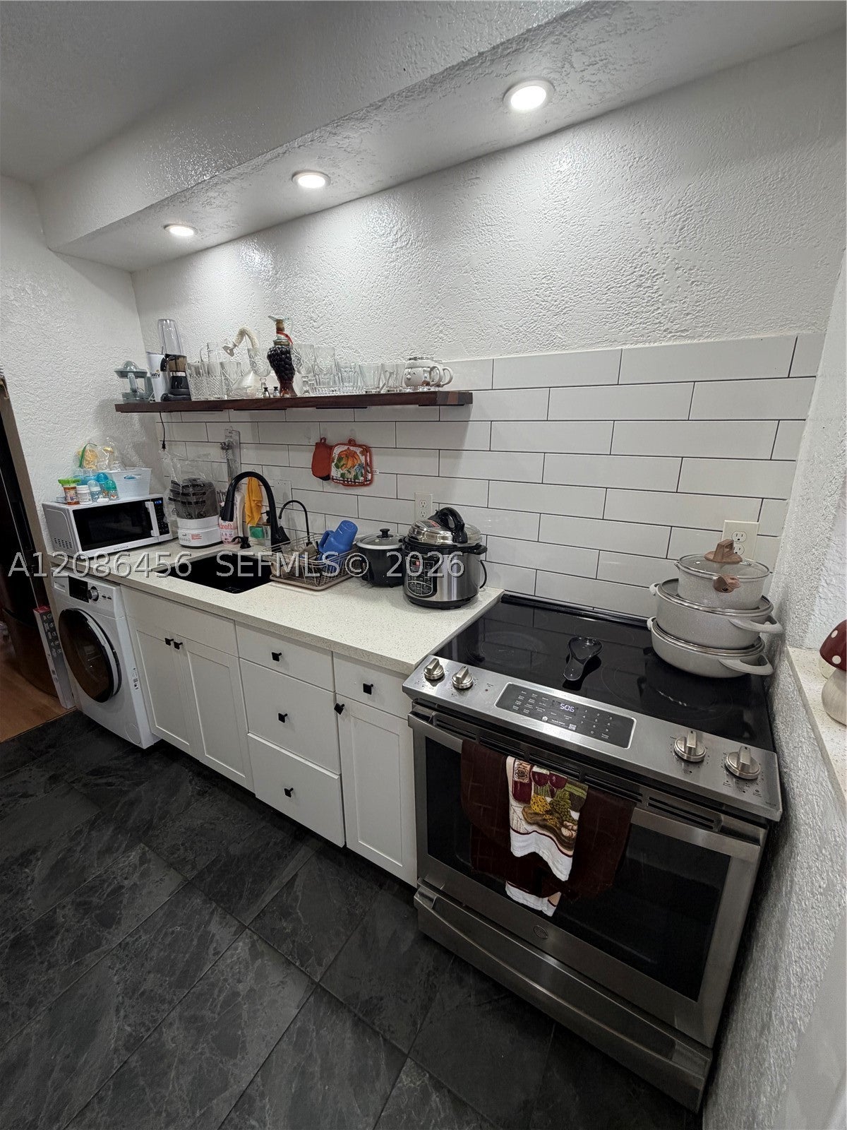 3570 SW 9th Ter 9B