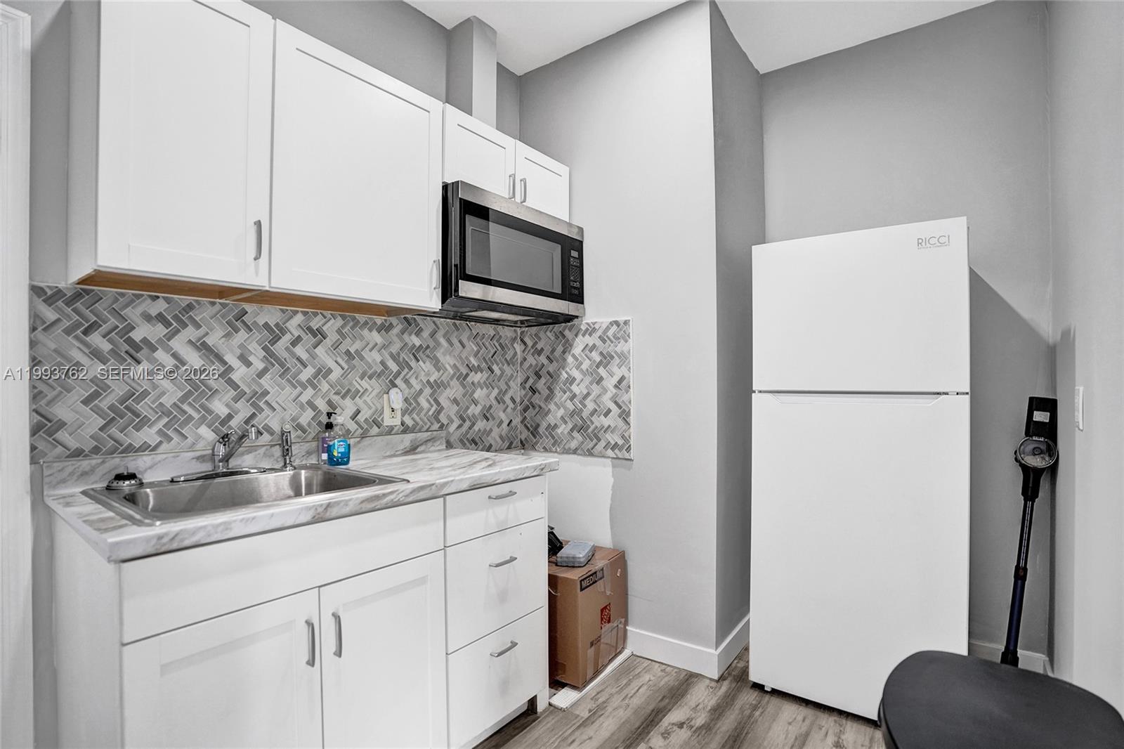 BISCAYNE GARDENS SEC F PT - Residential