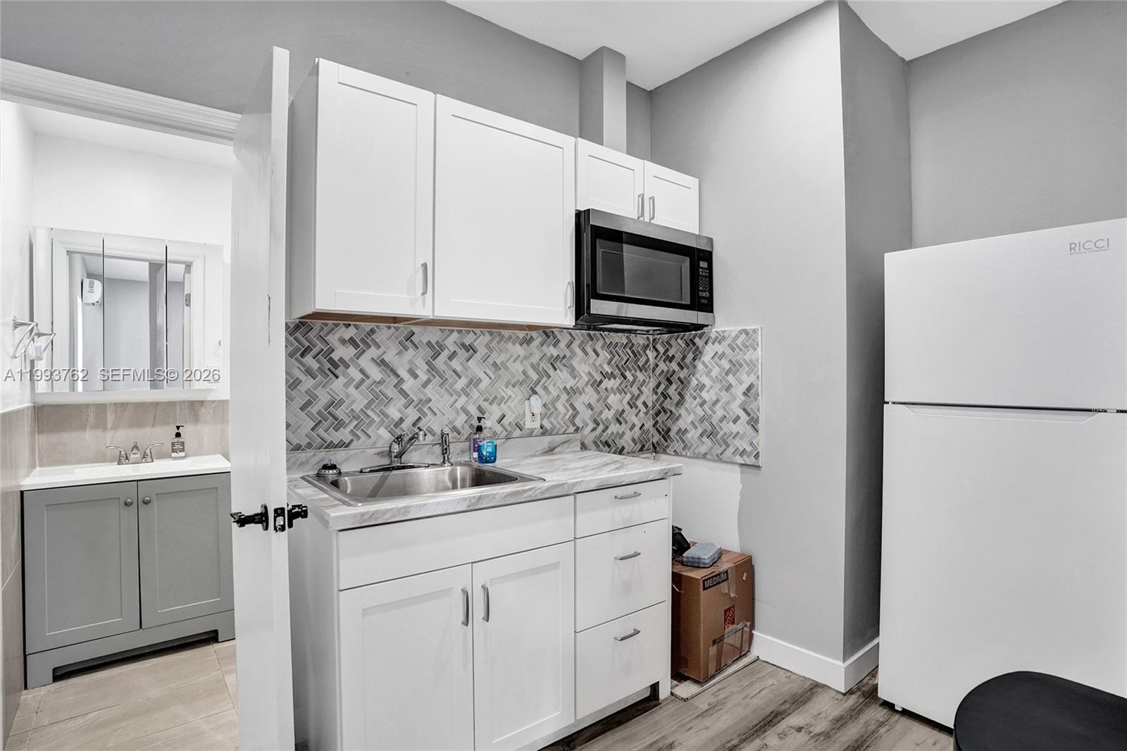 BISCAYNE GARDENS SEC F PT - Residential