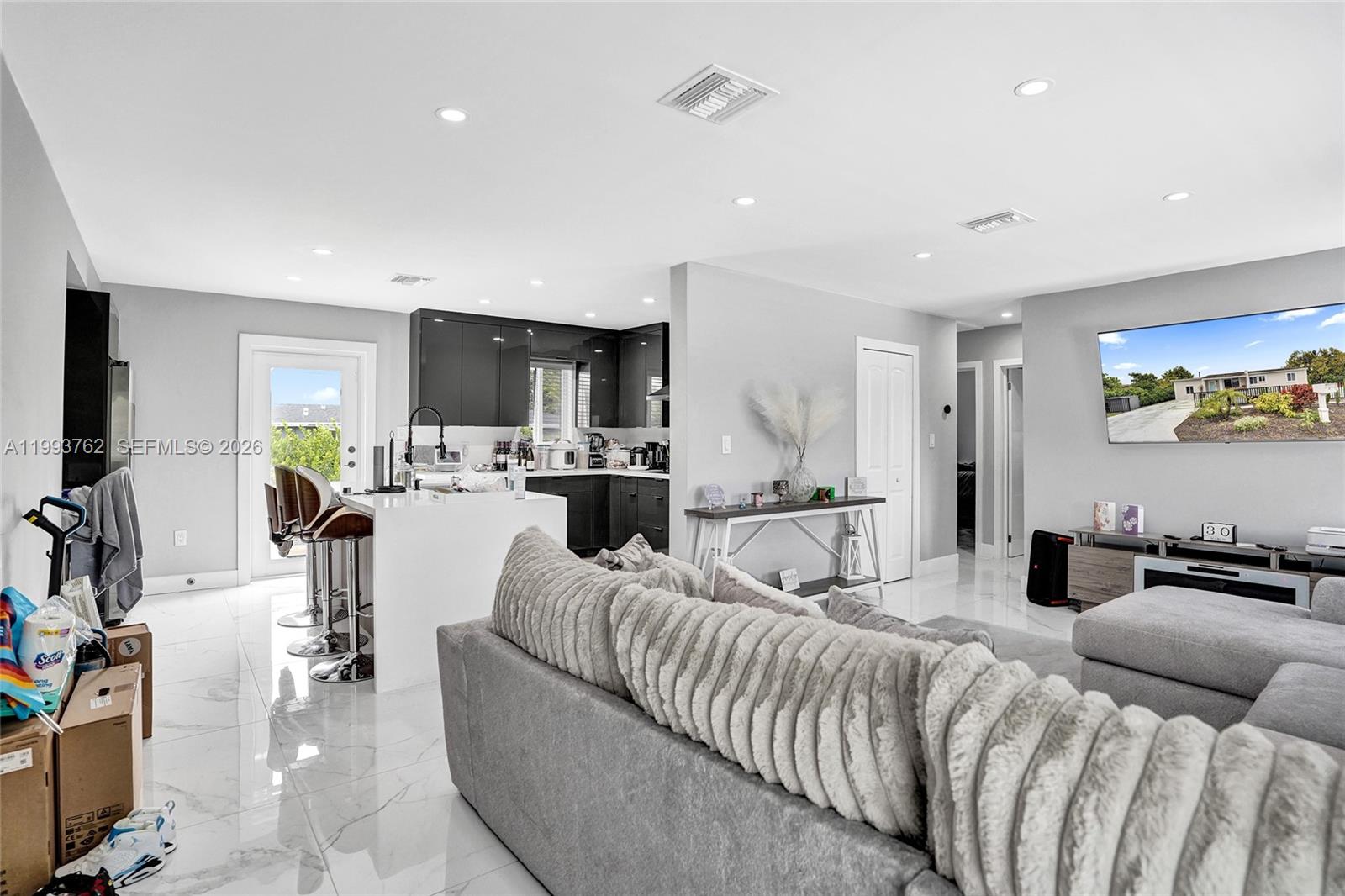 BISCAYNE GARDENS SEC F PT - Residential