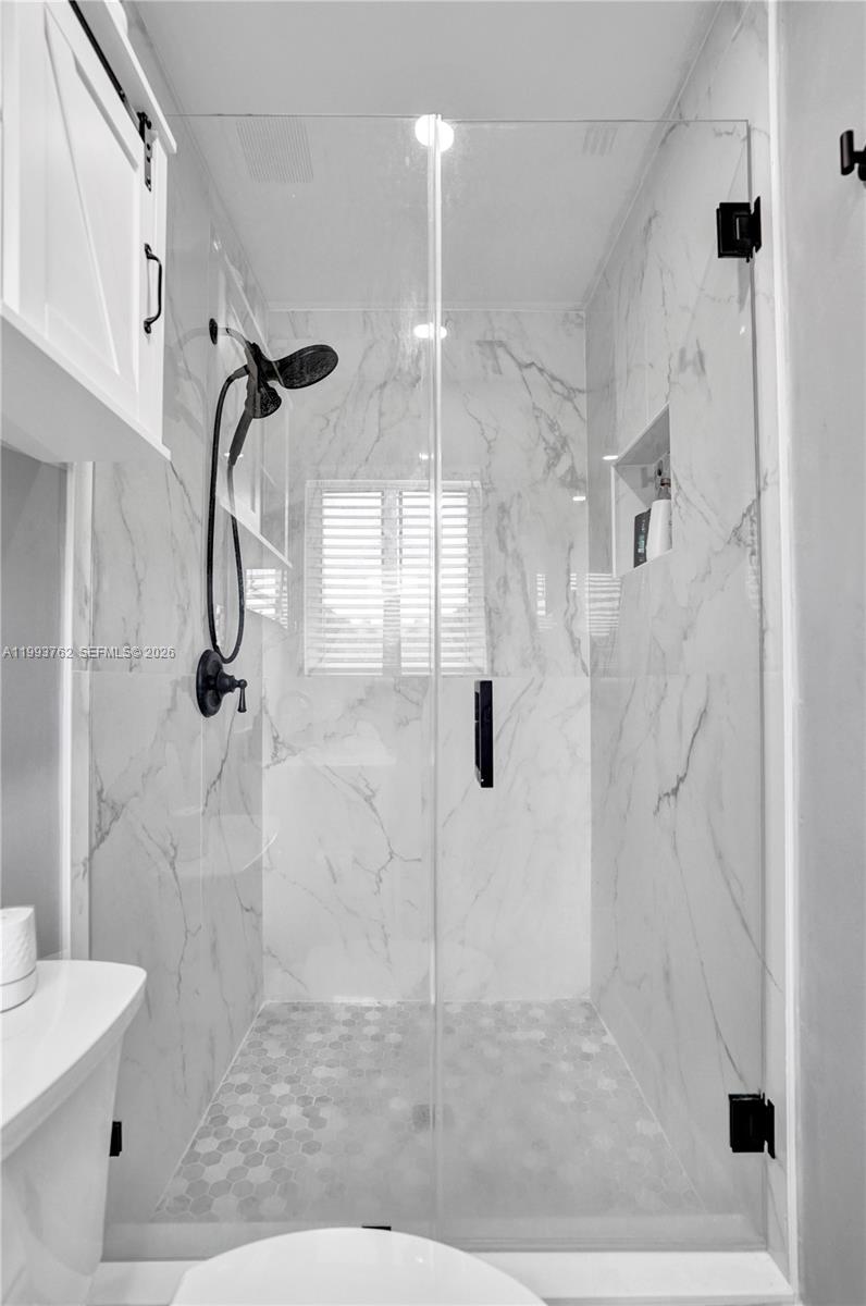 BISCAYNE GARDENS SEC F PT - Residential