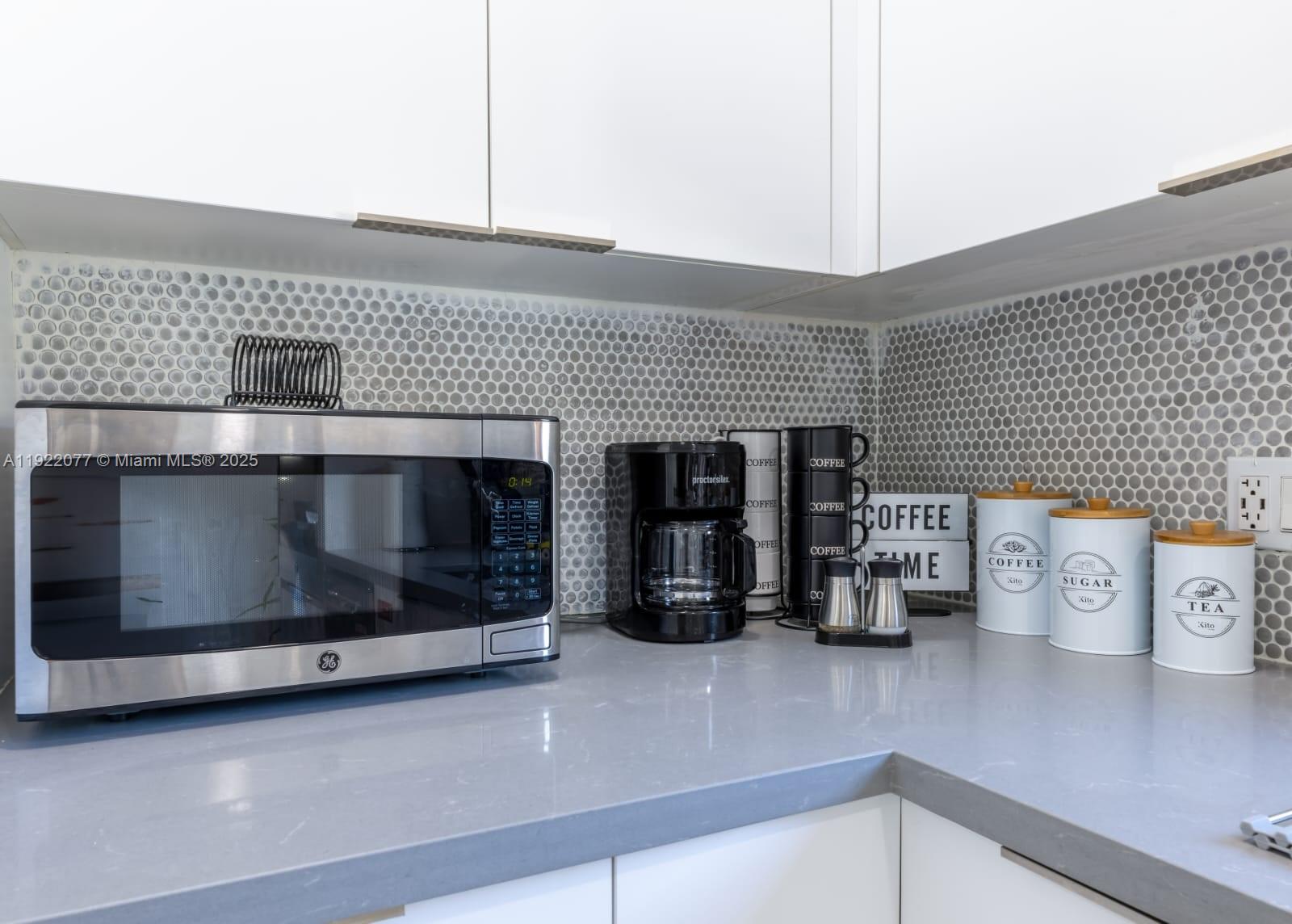 EAST SHENANDOAH - Residential Lease