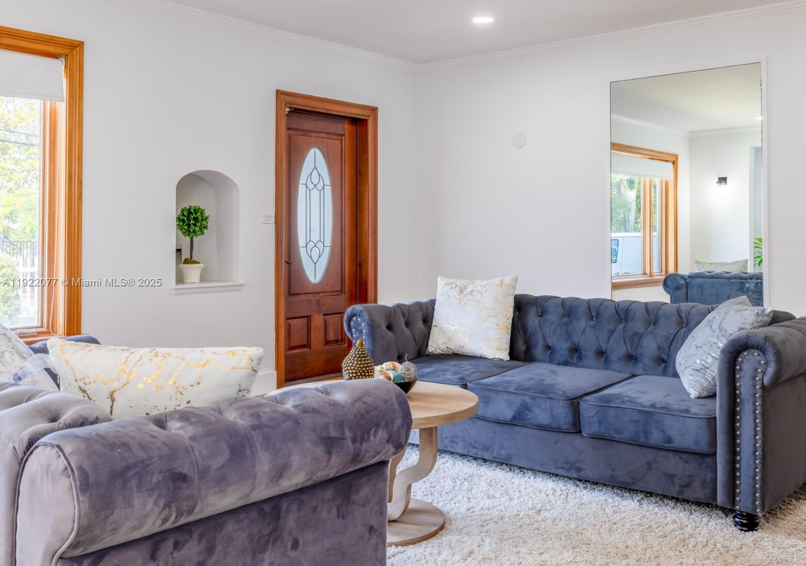 EAST SHENANDOAH - Residential Lease