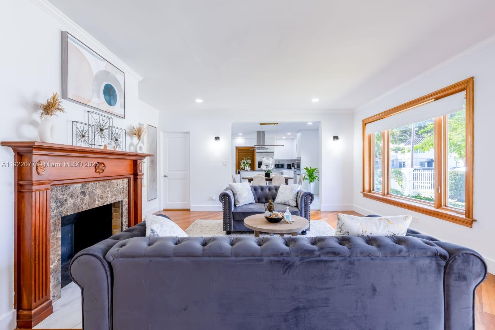 EAST SHENANDOAH - Residential Lease
