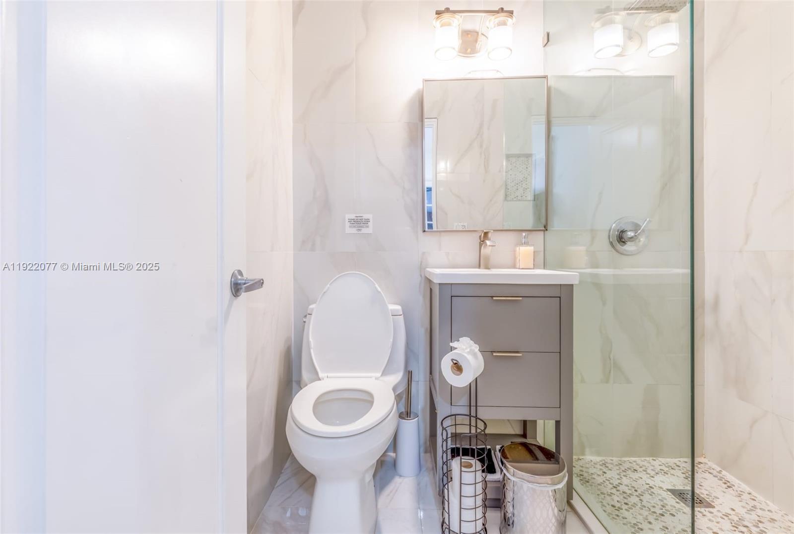 EAST SHENANDOAH - Residential Lease