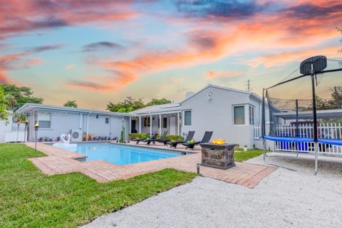 1230 SW 22nd Ter Miami FL 33145