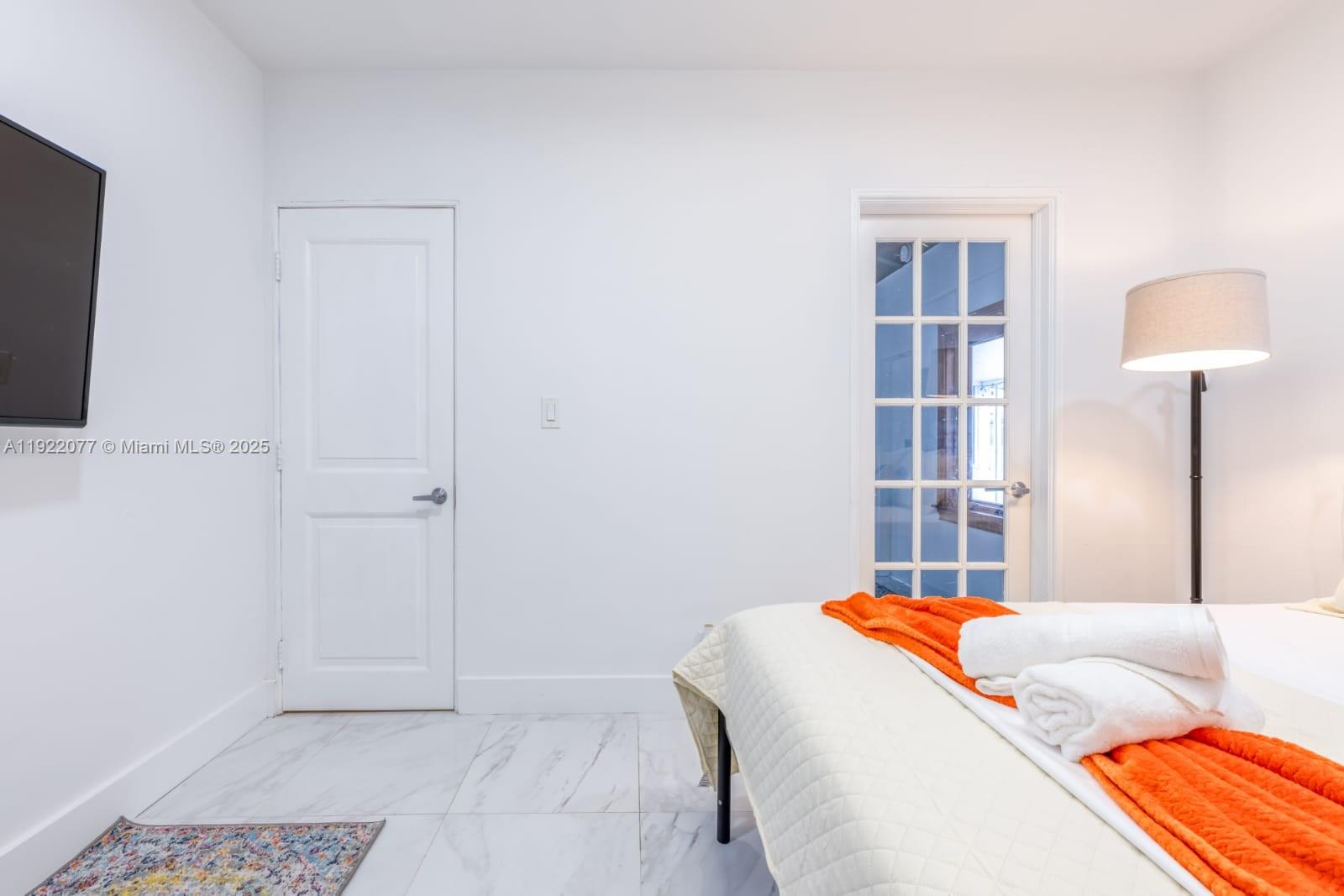 EAST SHENANDOAH - Residential Lease