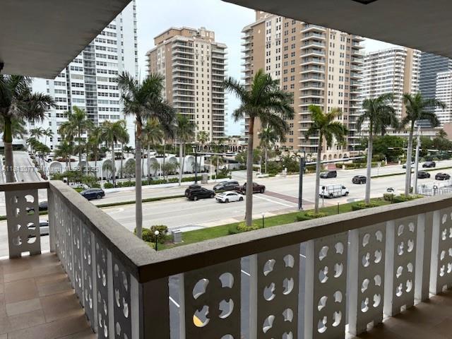 ISLANDS-MARTINIQUE CONDO - Residential