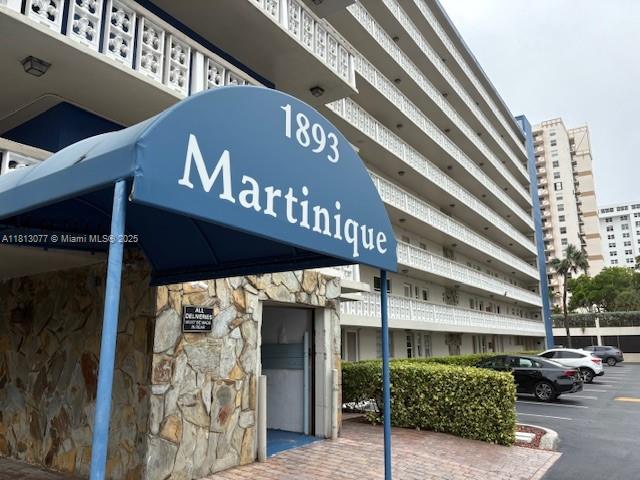 ISLANDS-MARTINIQUE CONDO - Residential