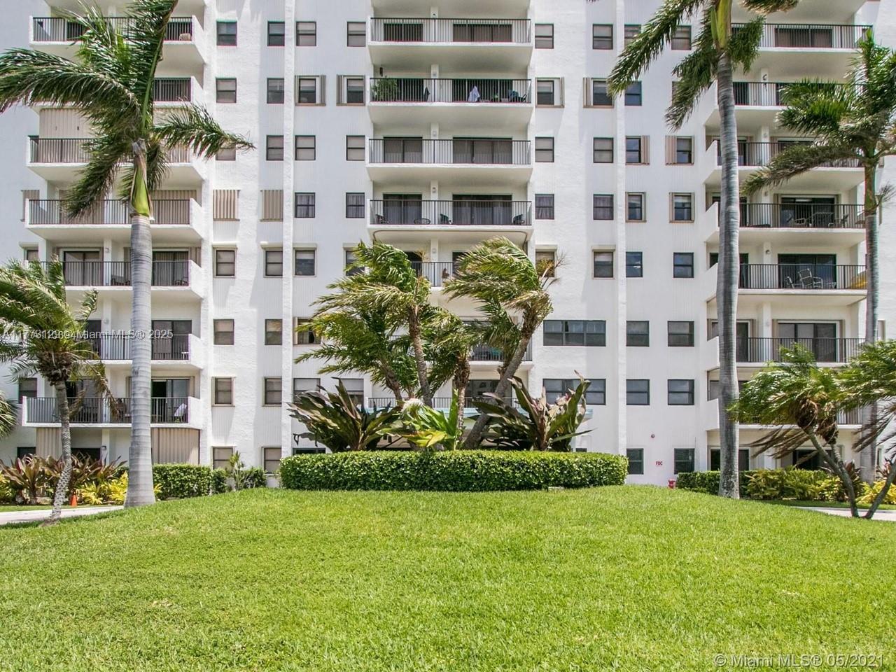 1201 S Ocean Dr 316S, Hollywood, Broward County, Florida - 1 Bedrooms  
1 Bathrooms - 