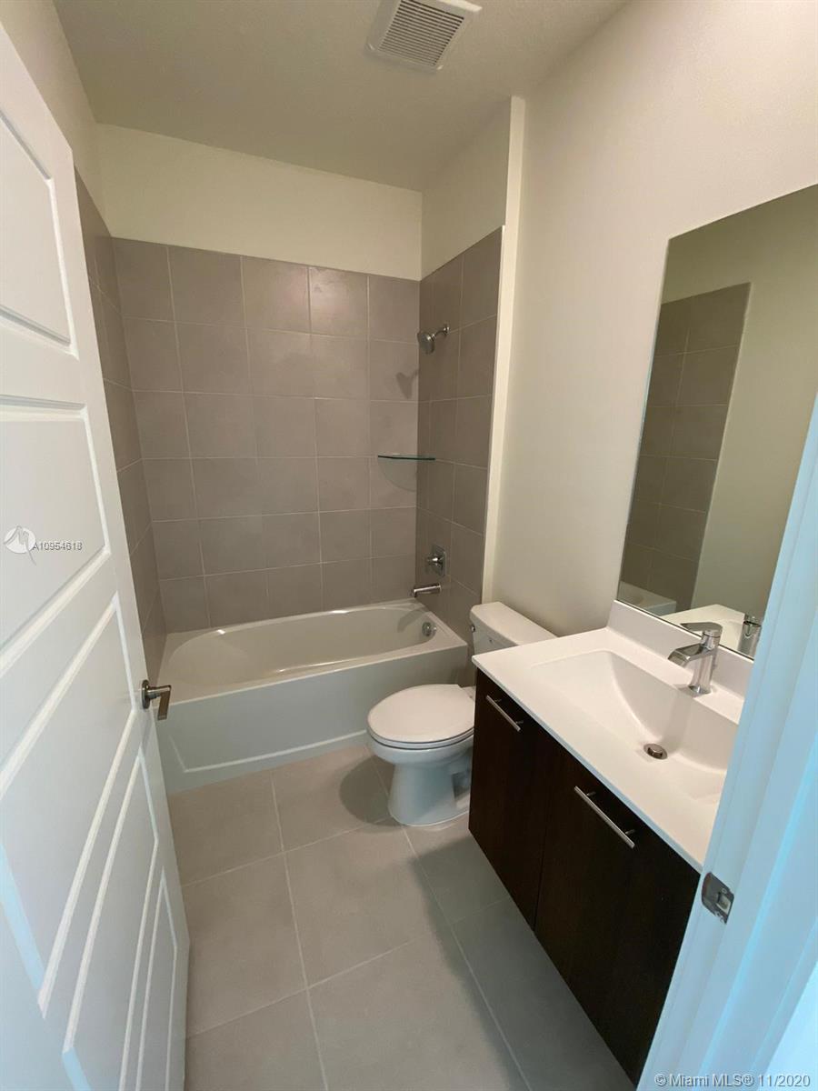 URBANA AT THE RESIDENCES - Residential Lease