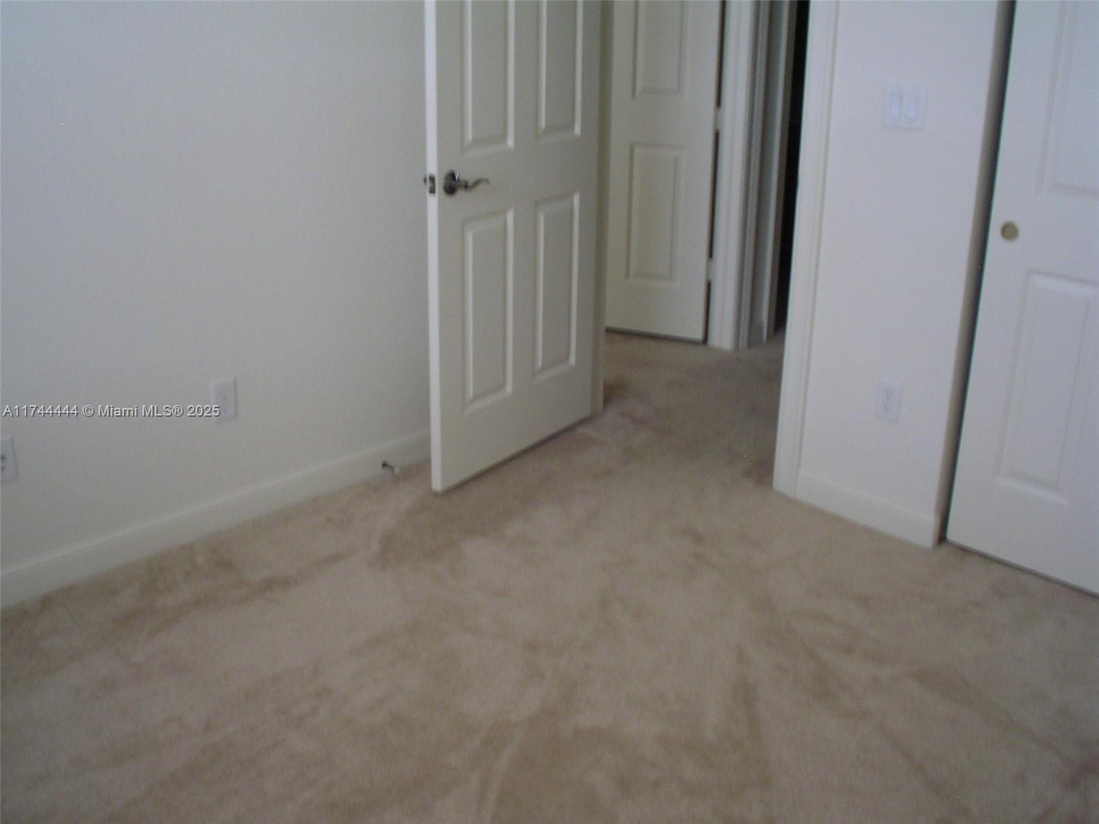 CITYSIDE CONDO - Residential