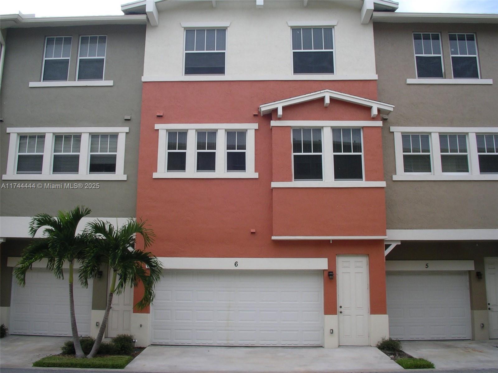 CITYSIDE CONDO - Residential