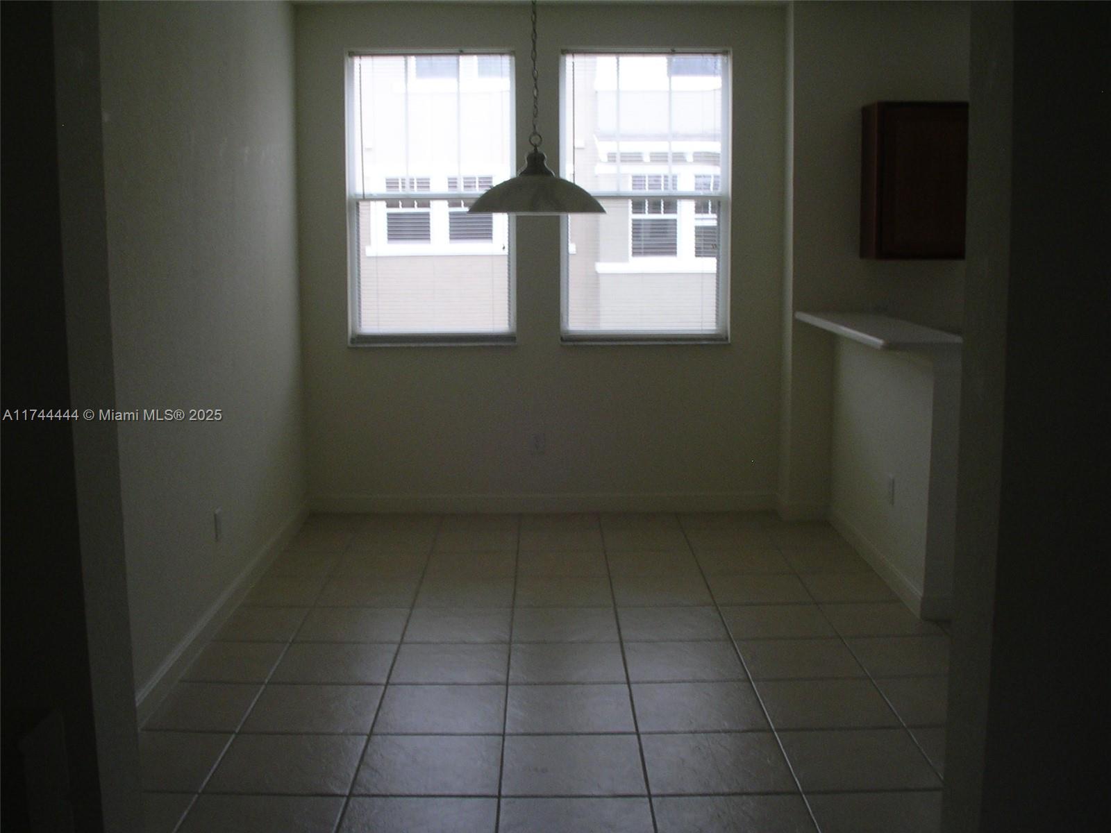 CITYSIDE CONDO - Residential