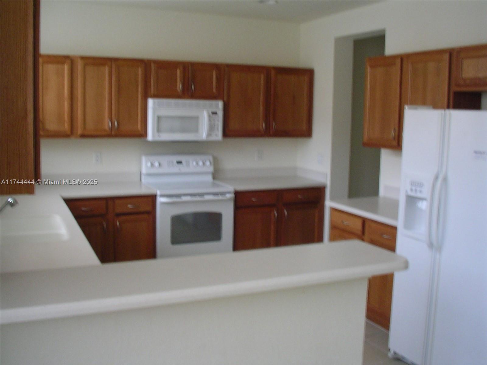 CITYSIDE CONDO - Residential