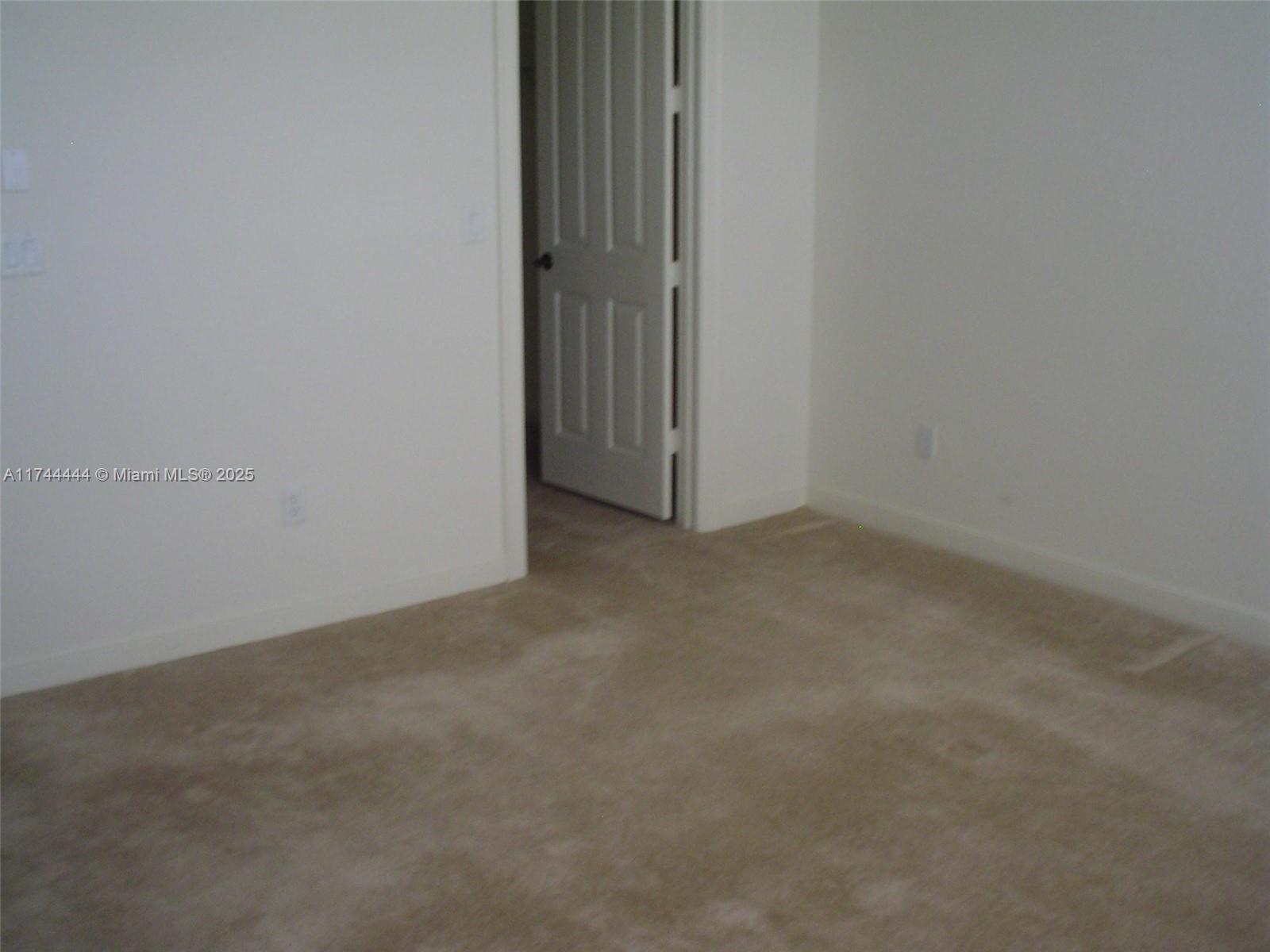 CITYSIDE CONDO - Residential