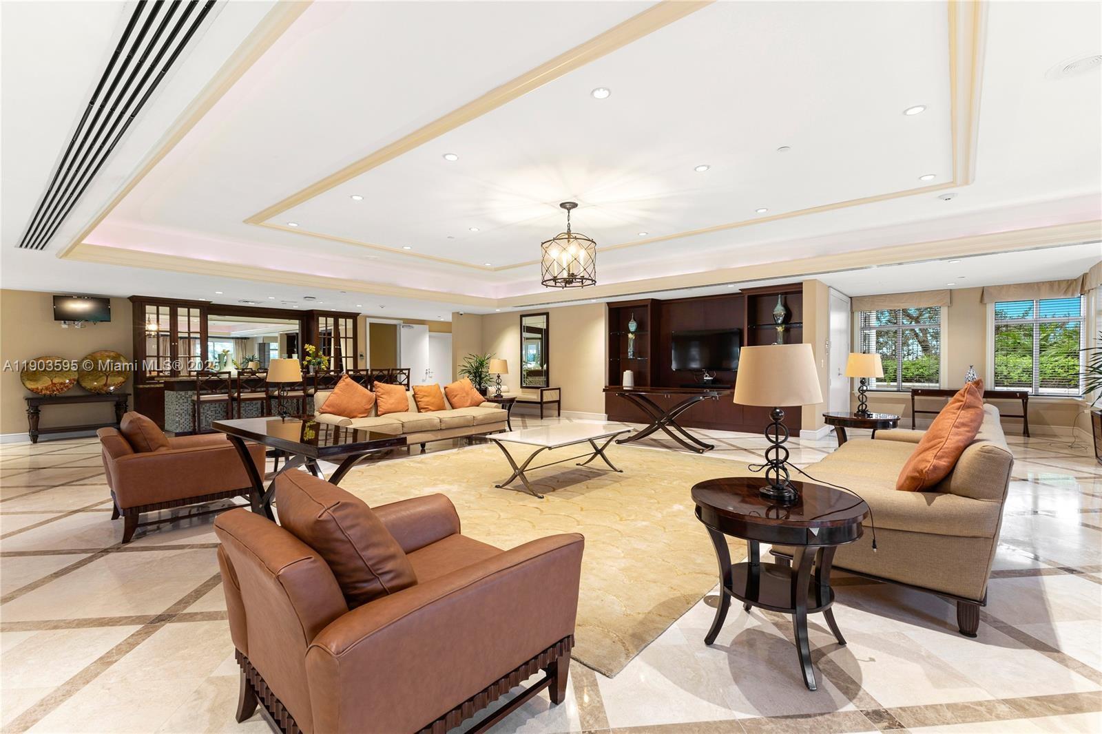 TURNBERRY VILLAGE SO TOWE - Residential Lease