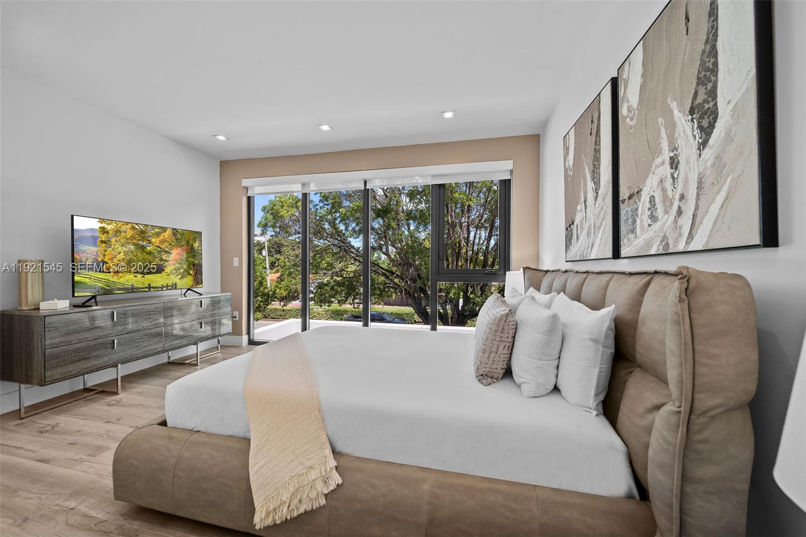 NAUTILUS SUB - Residential