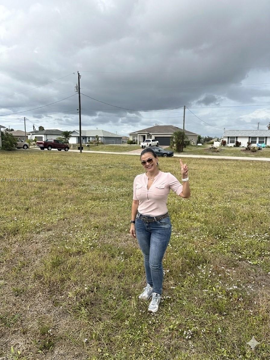 View photos, virtual tours, details... 620 NW 28th St