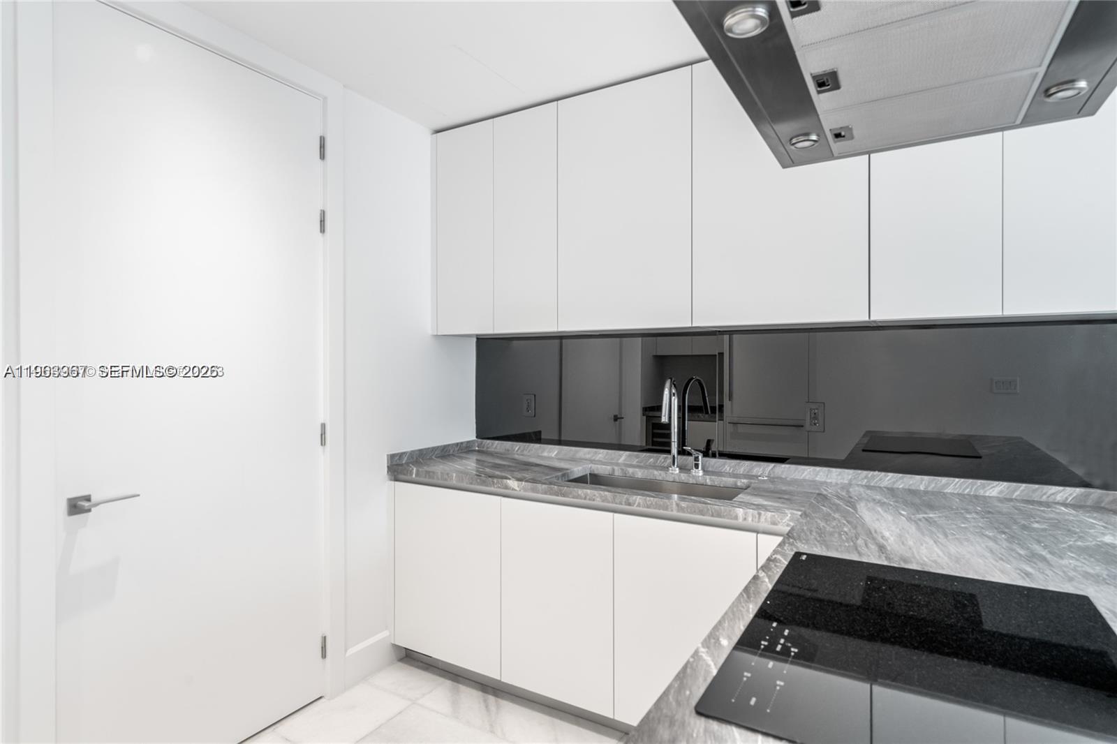 ESCOTTONIA PARK - Residential