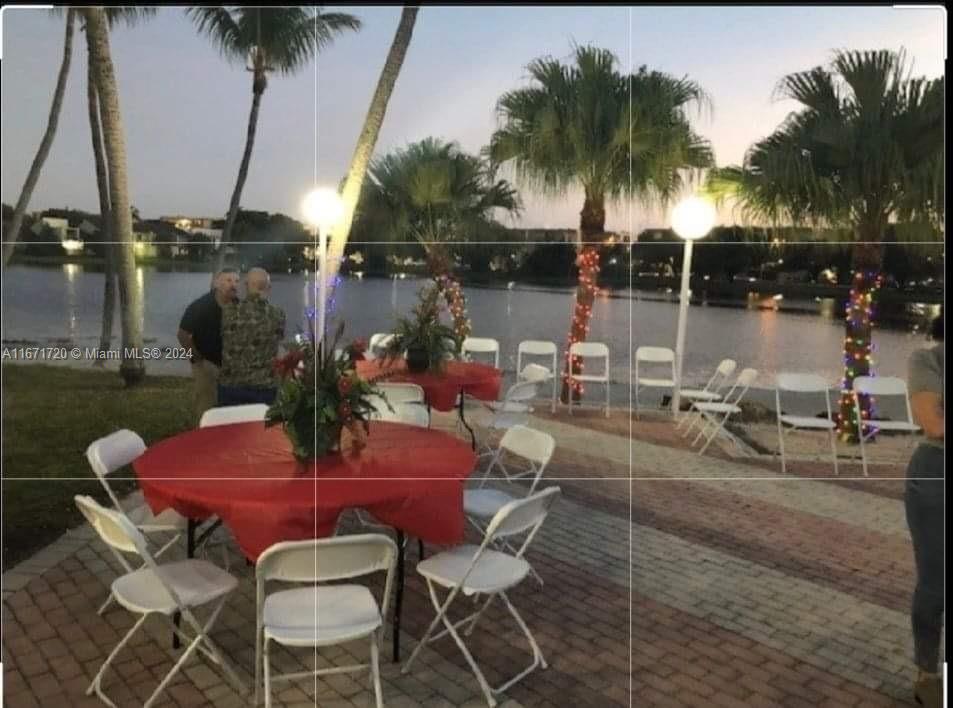 THE BEACH CLUB - Residential