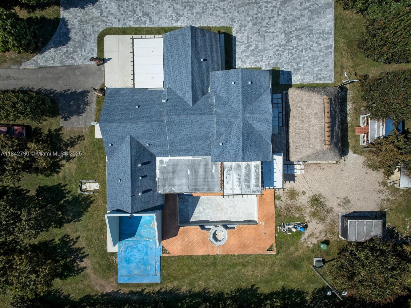 REDLANDS - Residential