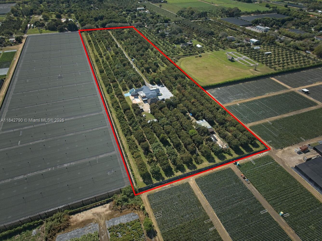 REDLANDS - Residential