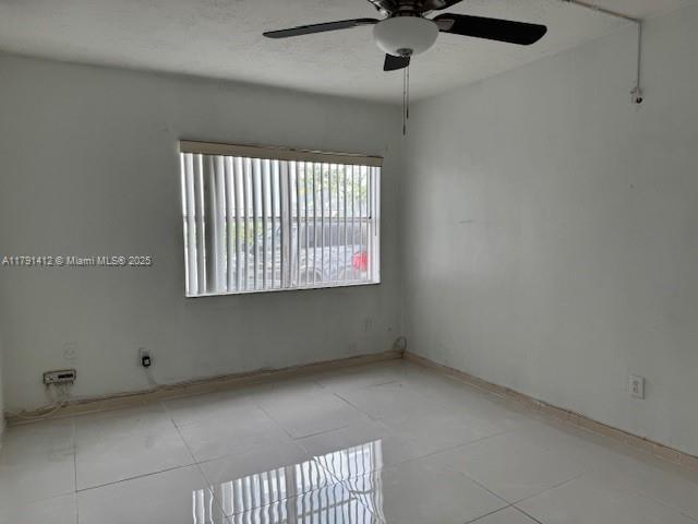 Rental Property at 5501 Nw 7th St E107, Miami, Broward County, Florida - Bedrooms: 2 
Bathrooms: 2  - $2,100 MO.