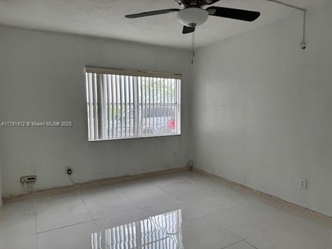 5501 NW 7th St E107 Miami FL 33126