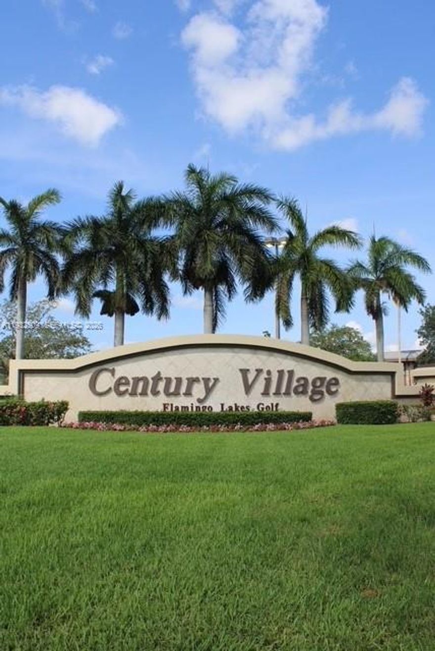 Beautiful condo in the heart of Pembroke Pines. Enjoy resort style living with everything near by and transportation available. Investors of any age welcome, but at least 1 occupant must be 55+. Credit score must be 650+ for all applicants.