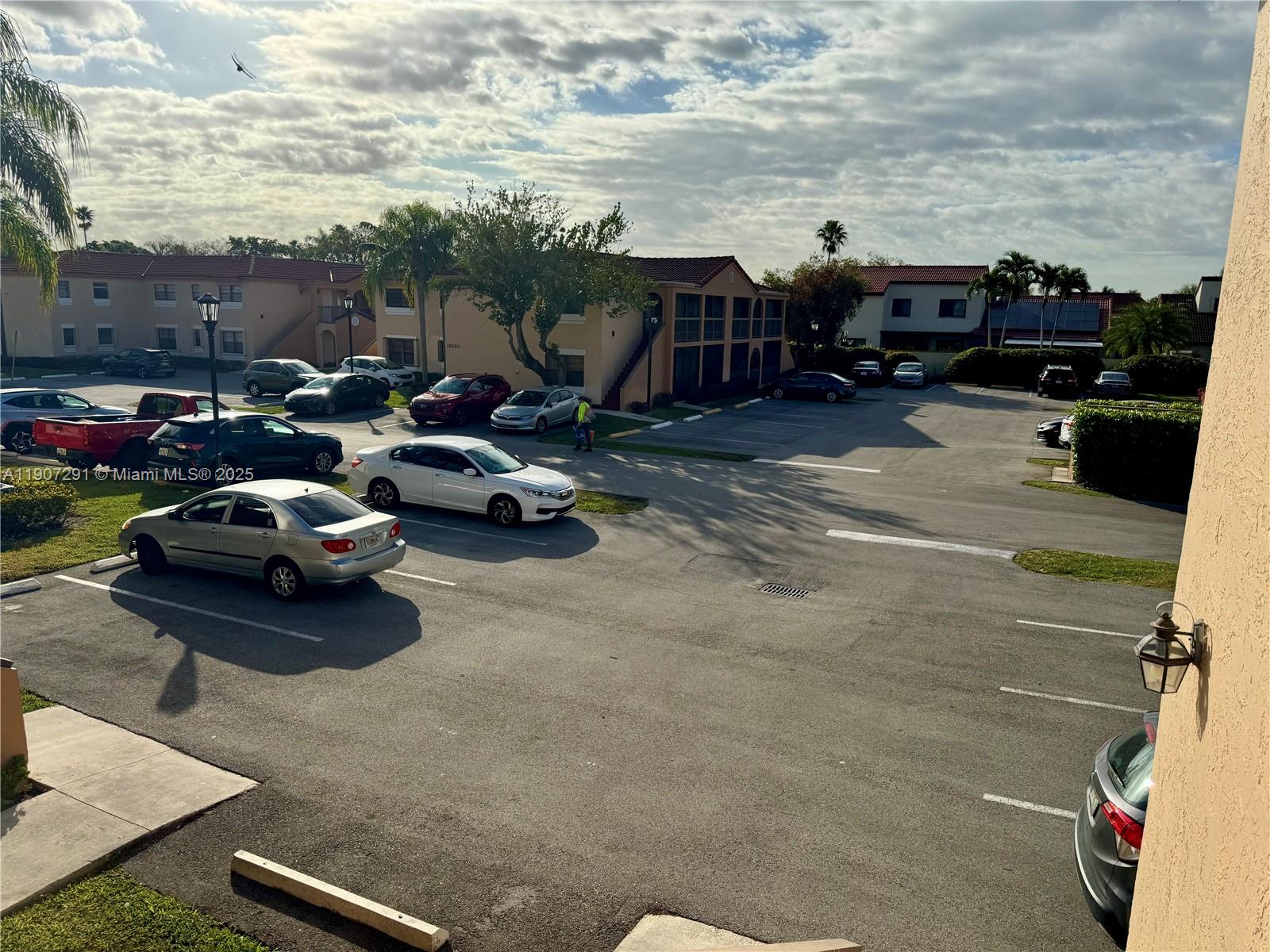 MOORS POINTE CONDO - Residential