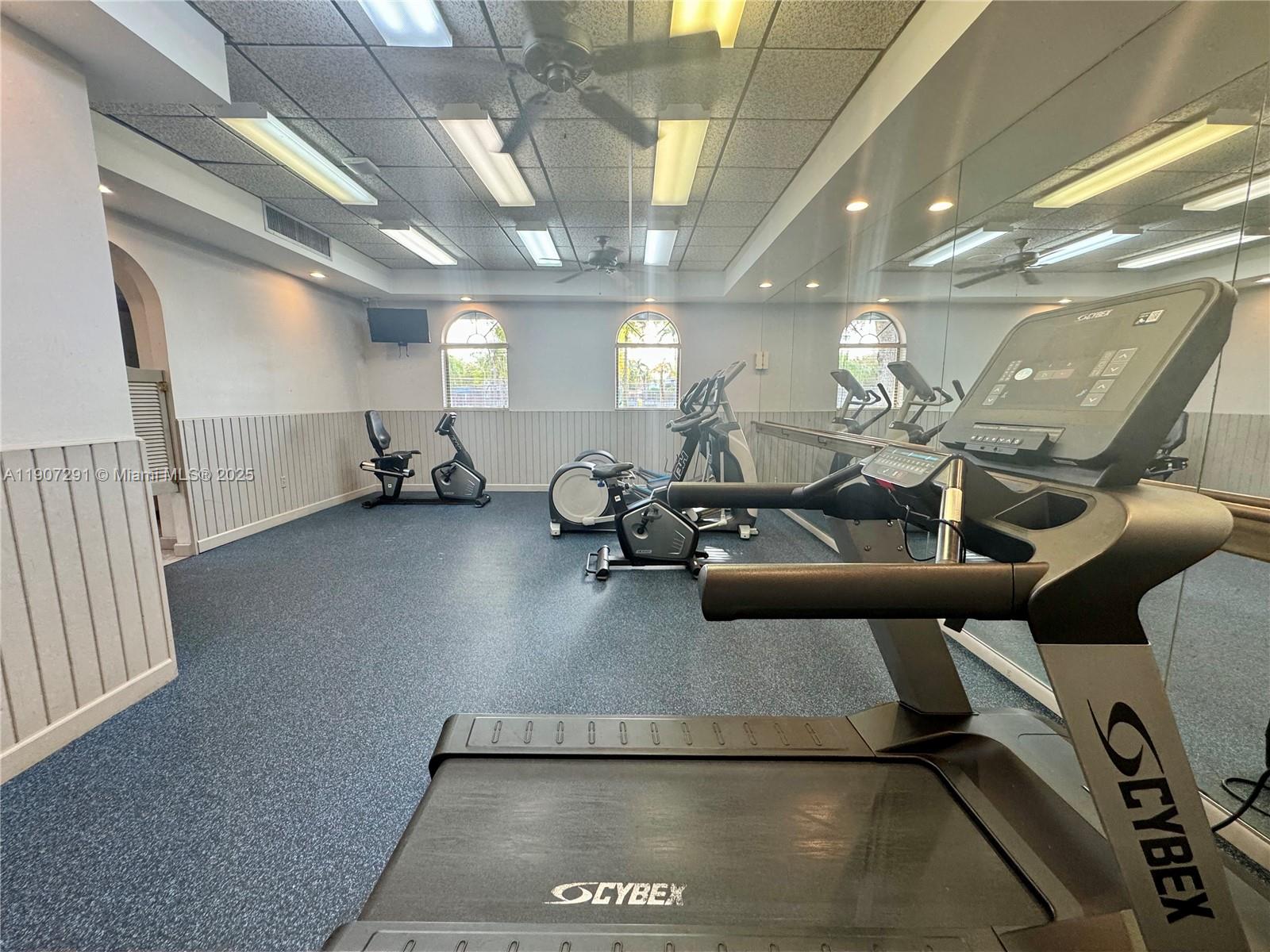 MOORS POINTE CONDO - Residential