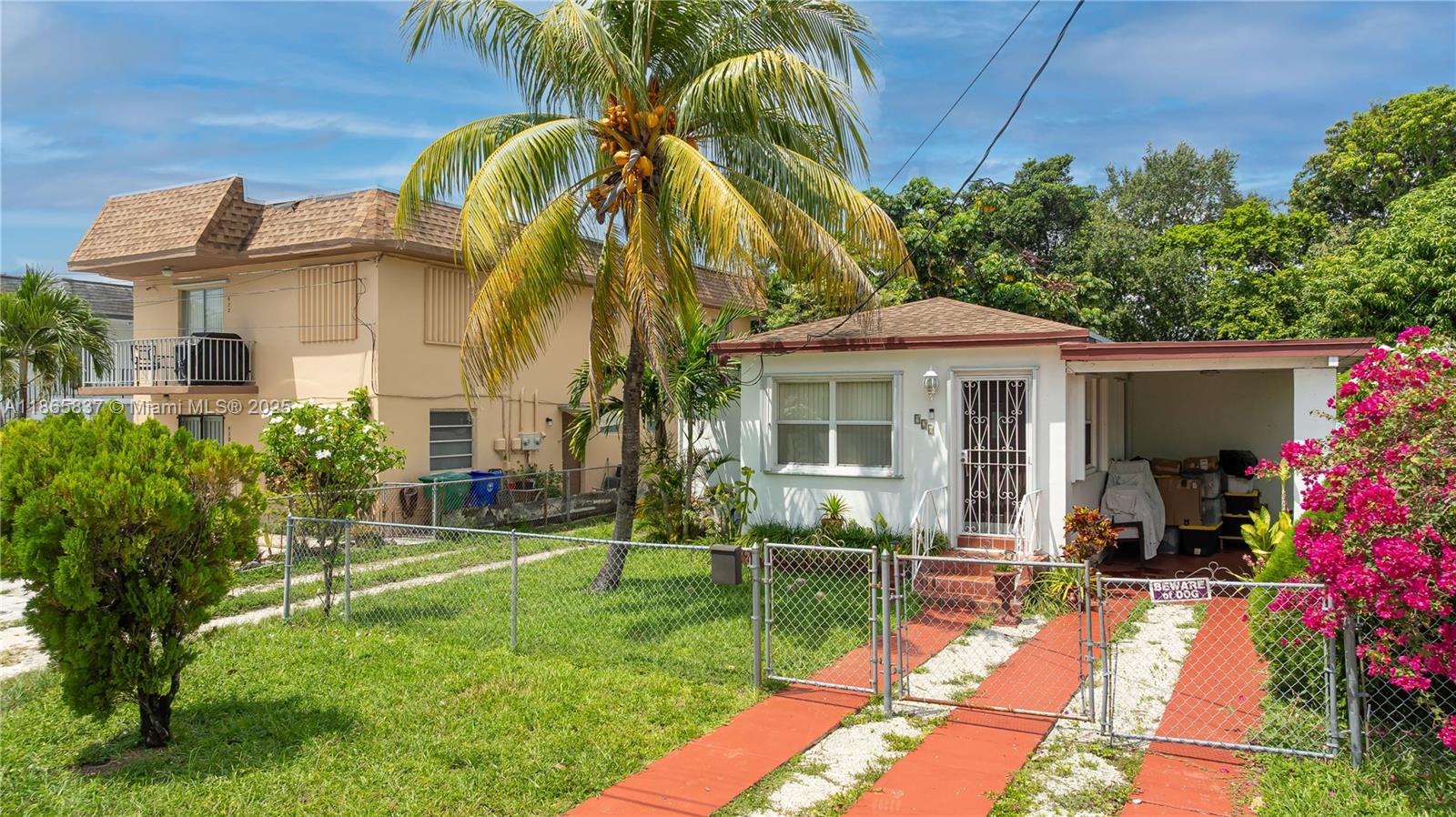 926 NW 24th Ct