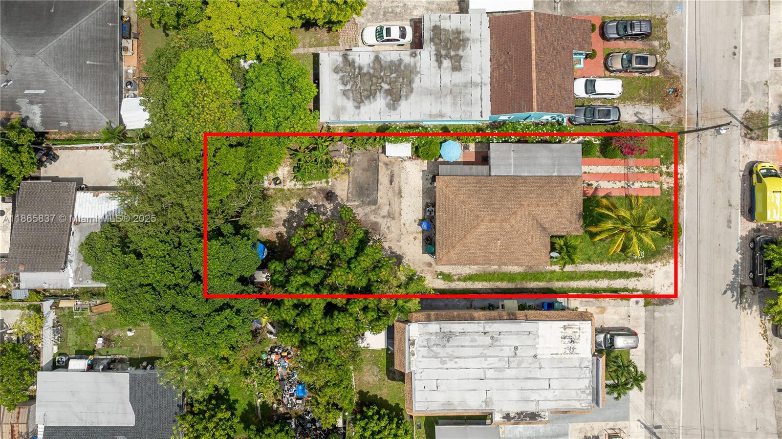 RIVERSIDE FARMS - Residential