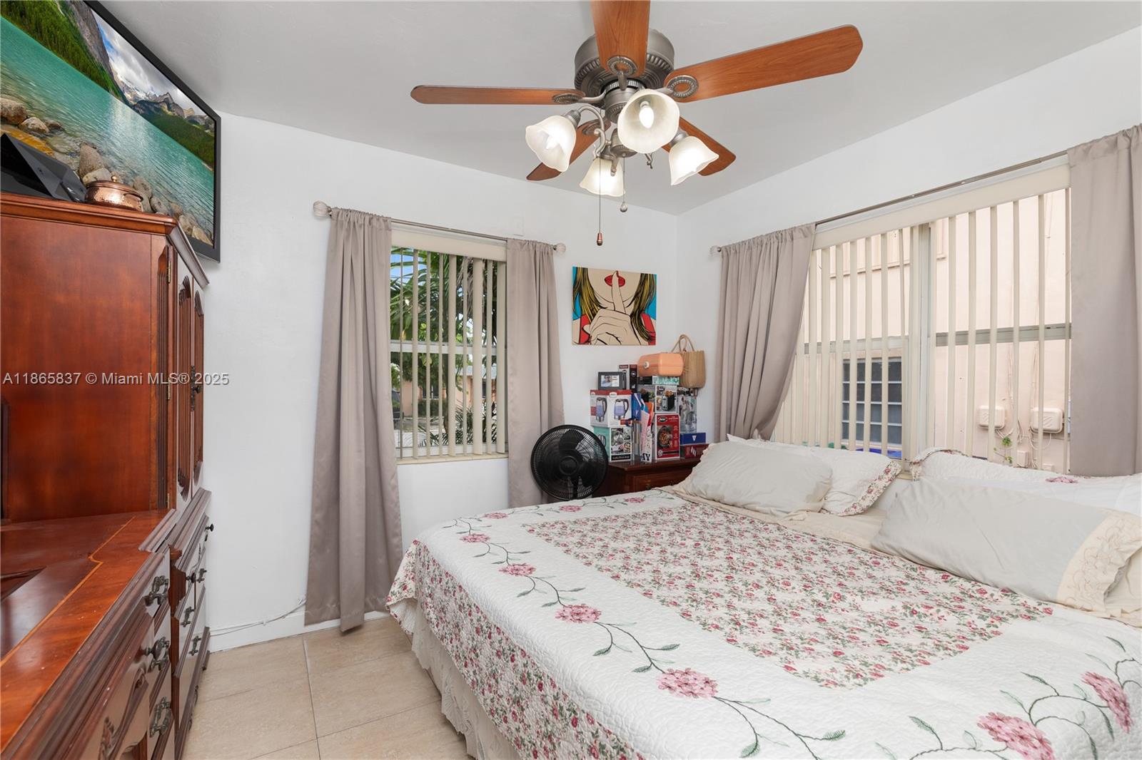 RIVERSIDE FARMS - Residential