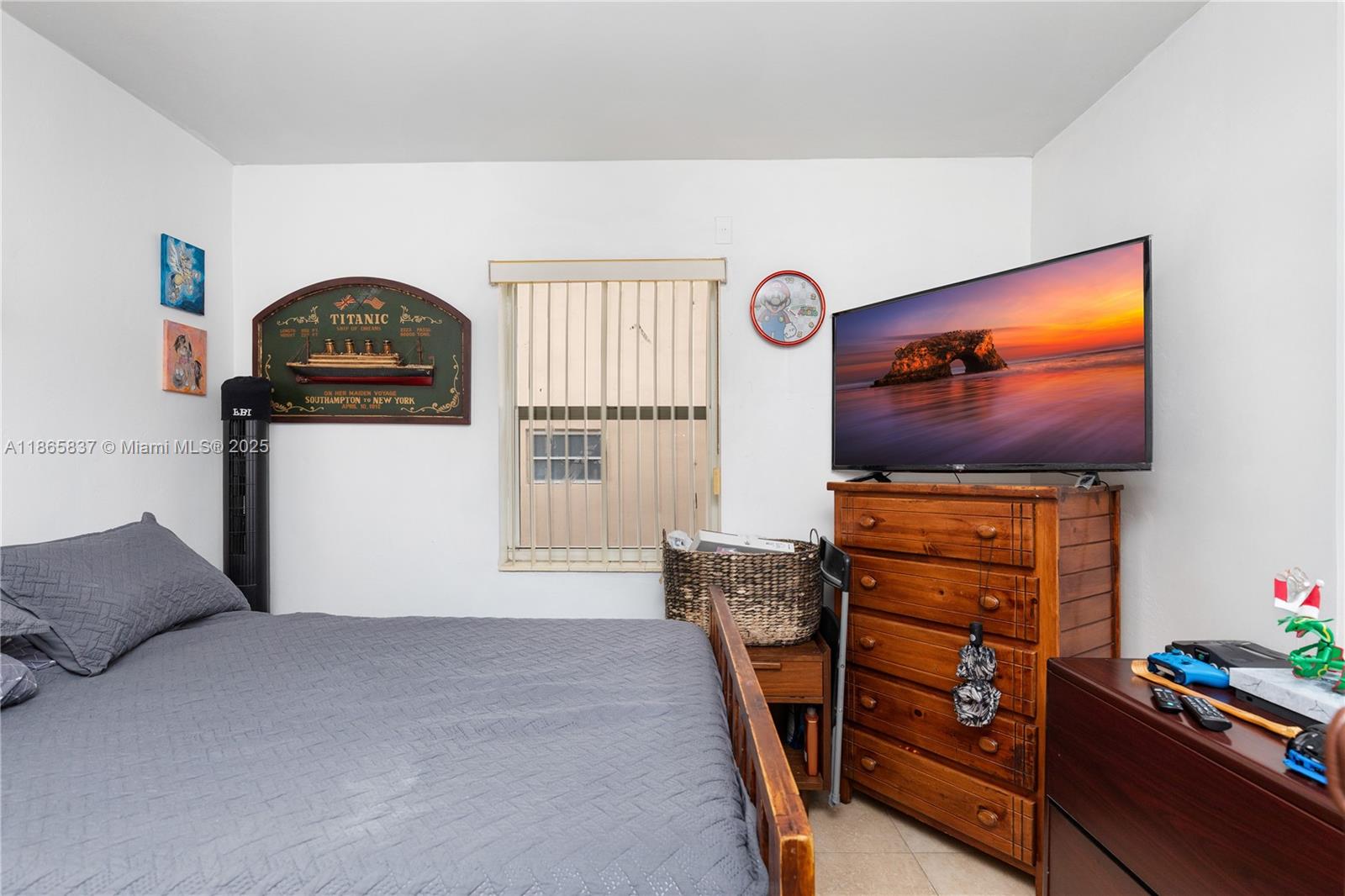 RIVERSIDE FARMS - Residential