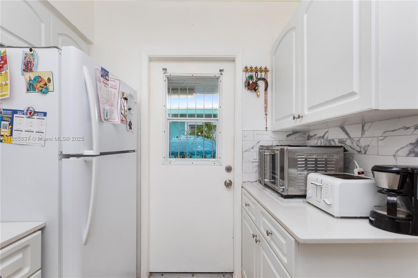 RIVERSIDE FARMS - Residential