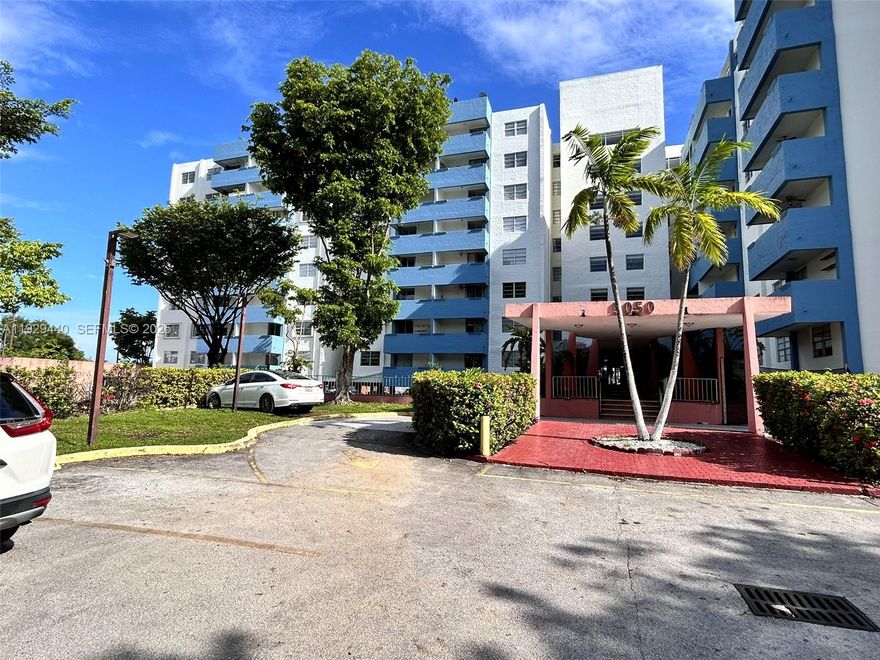 Great Purchase Opportunity to own a spacious 3/2 updated condo located just minutes from Miami International Airport, Downtown Miami, and the Beaches. Featuring a functional modern kitchen, walk-in closets, and tile/laminate wood flooring throughout. Secure building entrance and gated garage with 2 assigned spaces. Building has no Reserves and is undergoing the 50 Year Certification - Upgrading the hallway floors, exterior & interior painting, pool, new roof among other improvements. Buy now before prices go up once renovation is complete. Special assessments has been paid by Seller. Strategically located in the heart of Miami, delivering an abundance of convenience due to its proximity to to major highways, dining, & entertainment options, making it the perfect place to call home!