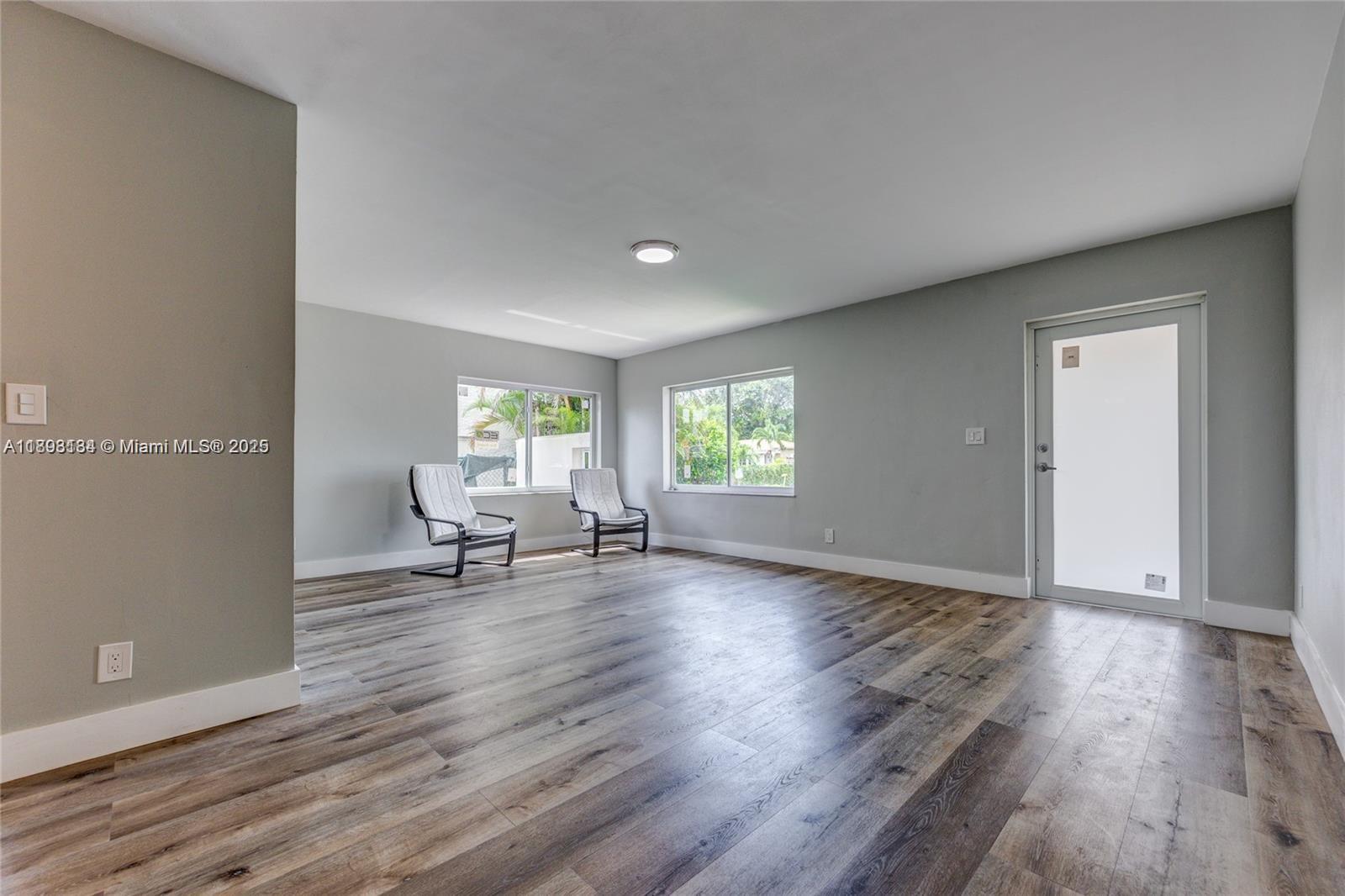 SOUTH VEDADO - Residential Lease