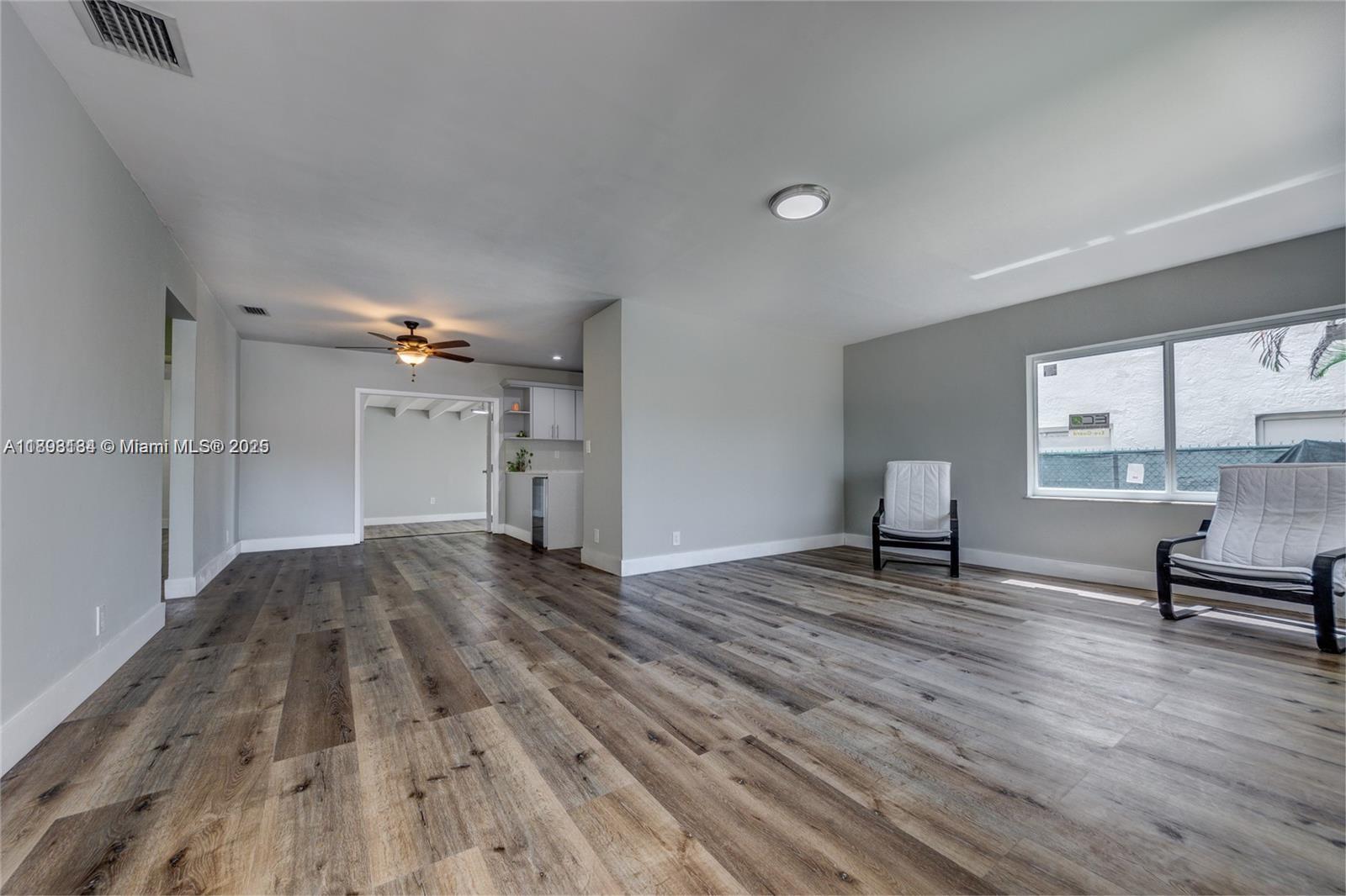 SOUTH VEDADO - Residential Lease