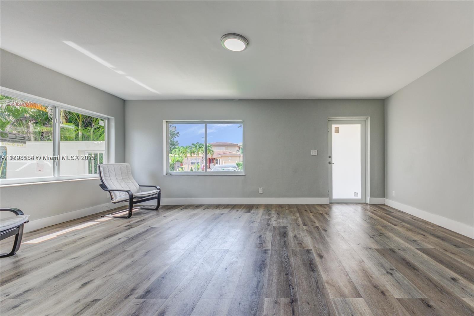 SOUTH VEDADO - Residential Lease