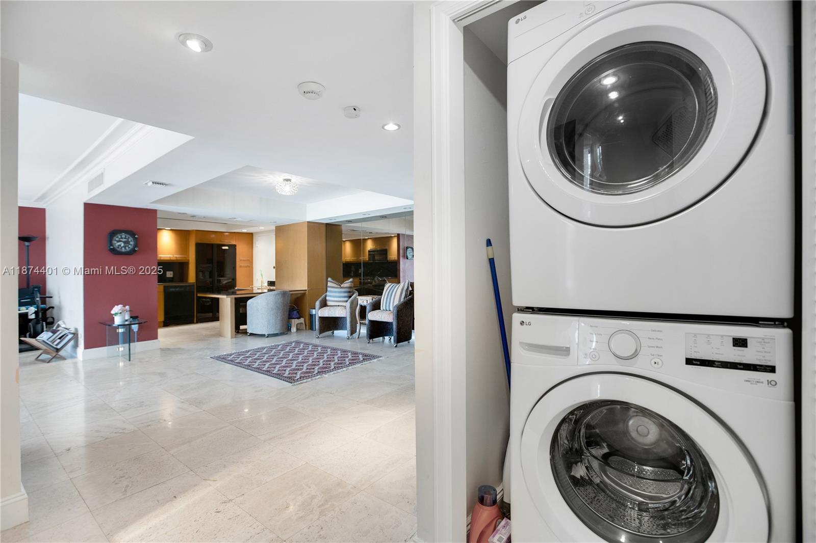 GROVE ISLE CONDO - Residential