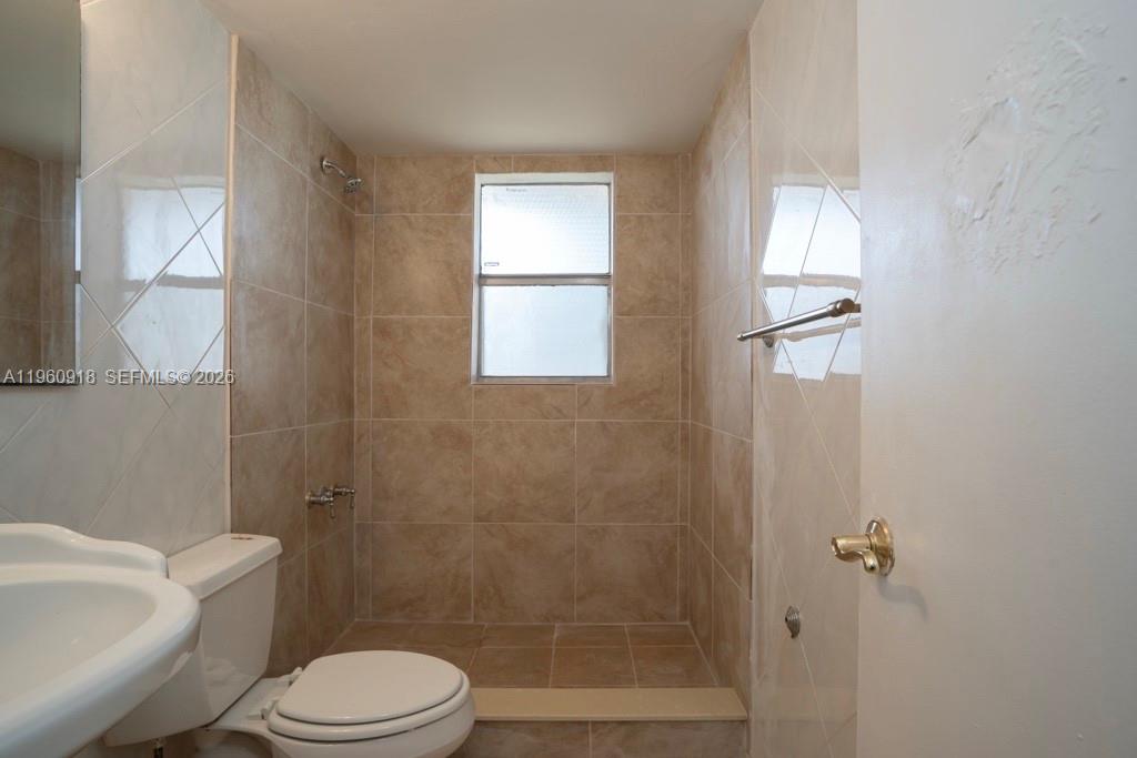 SEQUOIA GARDENS I CONDO - Residential