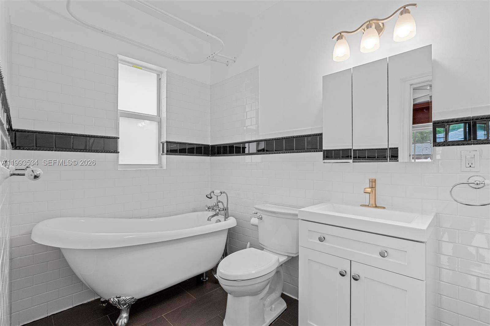 CORAL GABLES GRANADA SEC - Residential